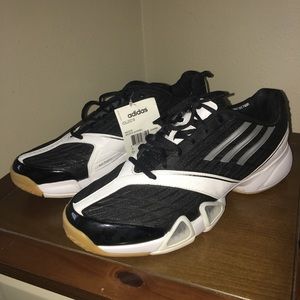 Adidas women’s Volleio Volleyball Shoes